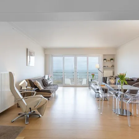 Eden Roc 07-01 Ostend
